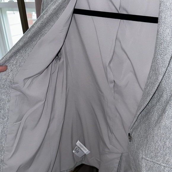 Loft petite size 2 blazer - Picture 2 of 3